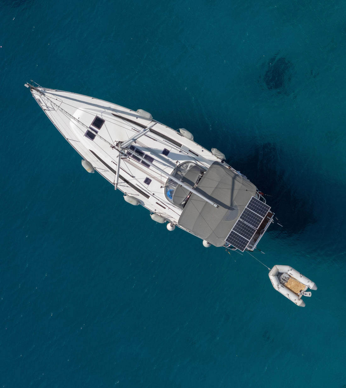 Powering the Freedom: A Beginner’s Guide to Marine and RV Off-Grid Solar Systems